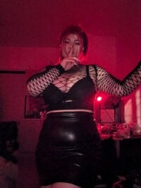 Sehen Sie sich PollyRodgerss Live-Sexshow an