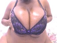 Watch Biggblackboobs's Live Sex Show