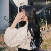 Sehen Sie sich Emi_Fujins Live-Sexshow an