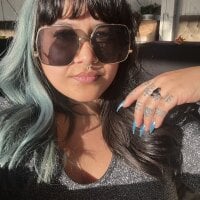 Watch CaliBabyxx's Live Sex Show