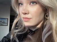 Sehen Sie sich OdetteFarmers Live-Sexshow an