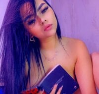 Watch malaia_hills's Live Sex Show