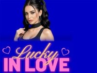 Sehen Sie sich simonacavalis Live-Sexshow an