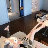 Sehen Sie sich -Hotties Live-Sexshow an