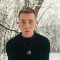 Sehen Sie sich Boris_beautifulasss Live-Sexshow an
