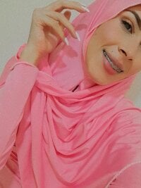 Watch alia_bashar's Live Sex Show