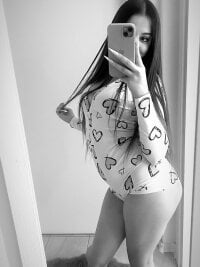 Sehen Sie sich Anyssias Live-Sexshow an