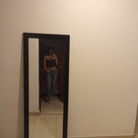 Watch Saraa-baby's Live Sex Show
