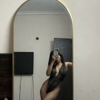 Sehen Sie sich Kinky_Jasmines Live-Sexshow an