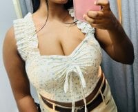Watch LustInLips's Live Sex Show