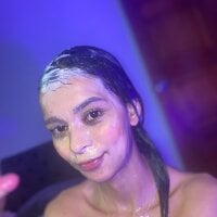 Watch sofia_quiros's Live Sex Show