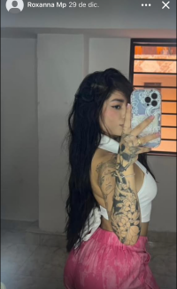 Sehen Sie sich Roxanne_08s Live-Sexshow an