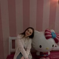 Sehen Sie sich Eliravelvets Live-Sexshow an