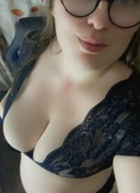 Watch Rebecca_Summer's Live Sex Show