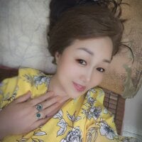 Sehen Sie sich CN-Lilys Live-Sexshow an