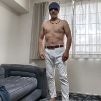 Sehen Sie sich Grandpa29hijiis Live-Sexshow an