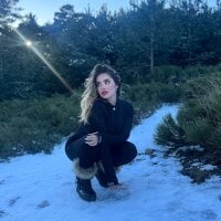 Watch Alirawrz's Live Sex Show