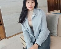 Sehen Sie sich Fyueh-2025s Live-Sexshow an