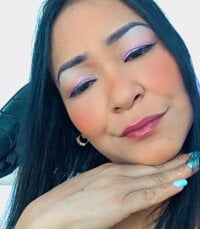 Sehen Sie sich sexy_hot_carols Live-Sexshow an