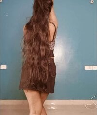 Sehen Sie sich Meri_Cutie_Pies Live-Sexshow an