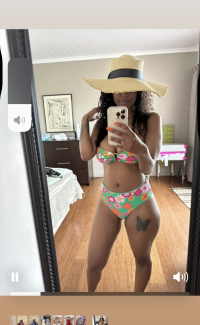 Sehen Sie sich sexyBoobies98s Live-Sexshow an