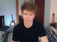 Sehen Sie sich Breston_Sweets Live-Sexshow an