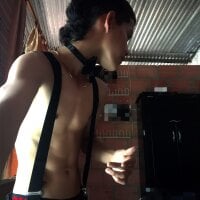 Sehen Sie sich migueyalejo_teenss Live-Sexshow an