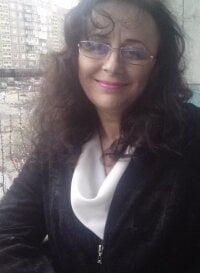Sehen Sie sich Julia54391s Live-Sexshow an