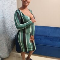 Watch CherieBlushX's Live Sex Show