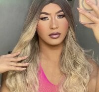 Watch Megan2077's Live Sex Show