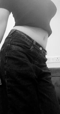 Sehen Sie sich Tanisha05s Live-Sexshow an