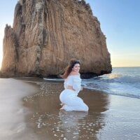 Watch Fiorela_1's Live Sex Show