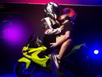 Watch Mars_N_Mercury's Live Sex Show