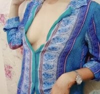 Sehen Sie sich Dirty_dolls Live-Sexshow an