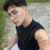 Watch COUPLEHOTTDF's Live Sex Show