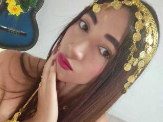 TamiDesire's Webcam Live Show
