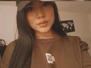 Sehen Sie sich SteffanyTaylors Live-Sexshow an