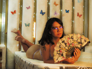 Yulybeyond's Webcam Live Show