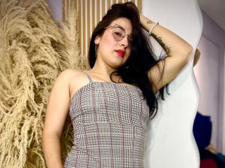 MiaGill's Webcam Live Show
