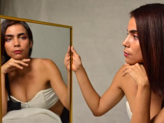 MoonCastle's Webcam Live Show