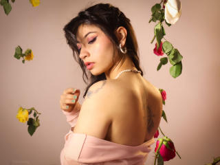 Порночат с SeleneLeon