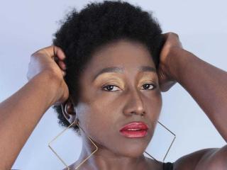 NahomyHawk's Webcam Live Show