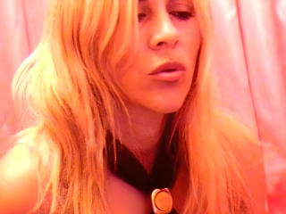 Порночат с Maytena