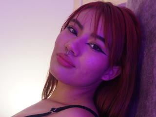 Sehen Sie sich LiahMillerrs Live-Sexshow an