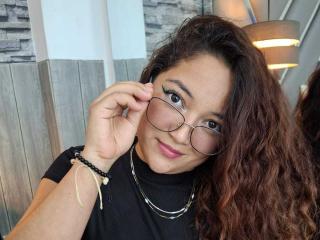 NicoleMartins's Webcam Live Show