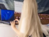 Watch LittleDelora's Live Sex Show