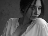 Sehen Sie sich YoungMilfs Live-Sexshow an