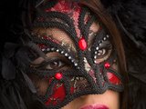 Sehen Sie sich lustful-moms Live-Sexshow an