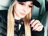 Watch Miss-Bia's Live Sex Show