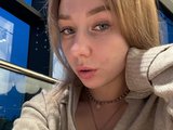 Sehen Sie sich Janchi-s Live-Sexshow an